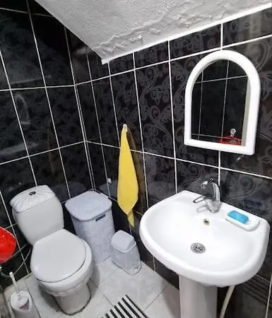 Explore Kirazli Entire Flat 12 Min Metro * Provincia di Istanbul