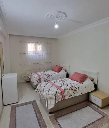 Explore Kirazli Entire Flat 12 Min Metro Apartment Istanbul