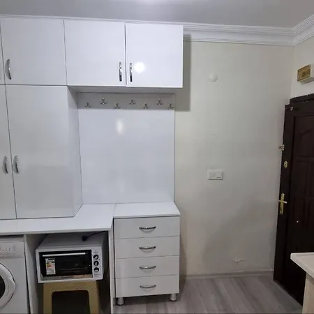Explore Kirazli Entire Flat 12 Min Metro